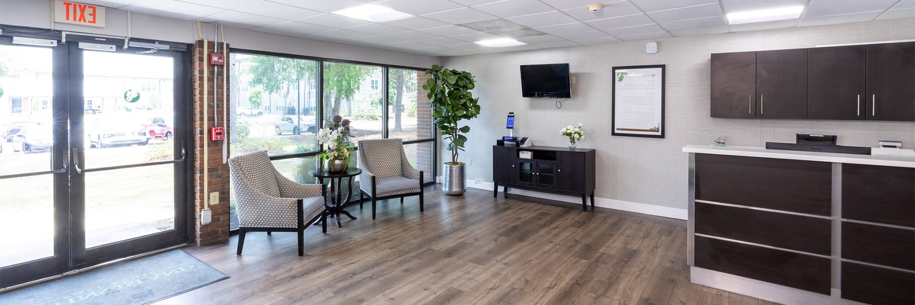 Lobby and front desk at Johns Island Post Acute